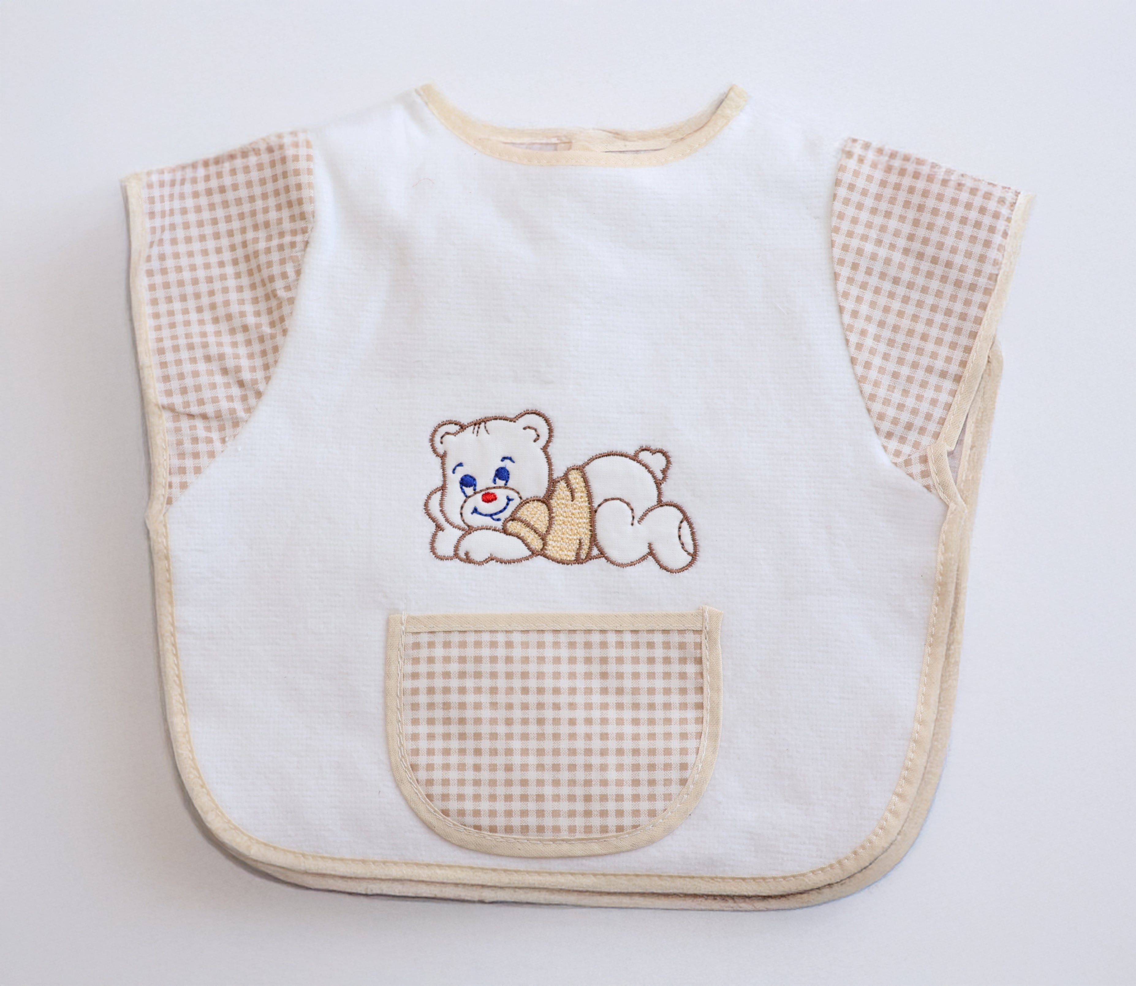 Baby bib medium size